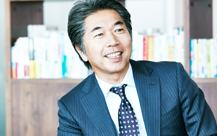 創業からこれまでに創り上げてきた形、また、エクスモーションが新たに目指す形をお話しします。また、エクスモーションの社風を現場で活躍する社員に質問してみました。